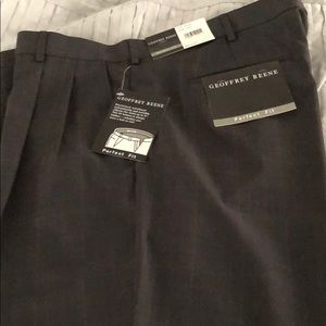 NWT Gray pattern dress pants. 40x32